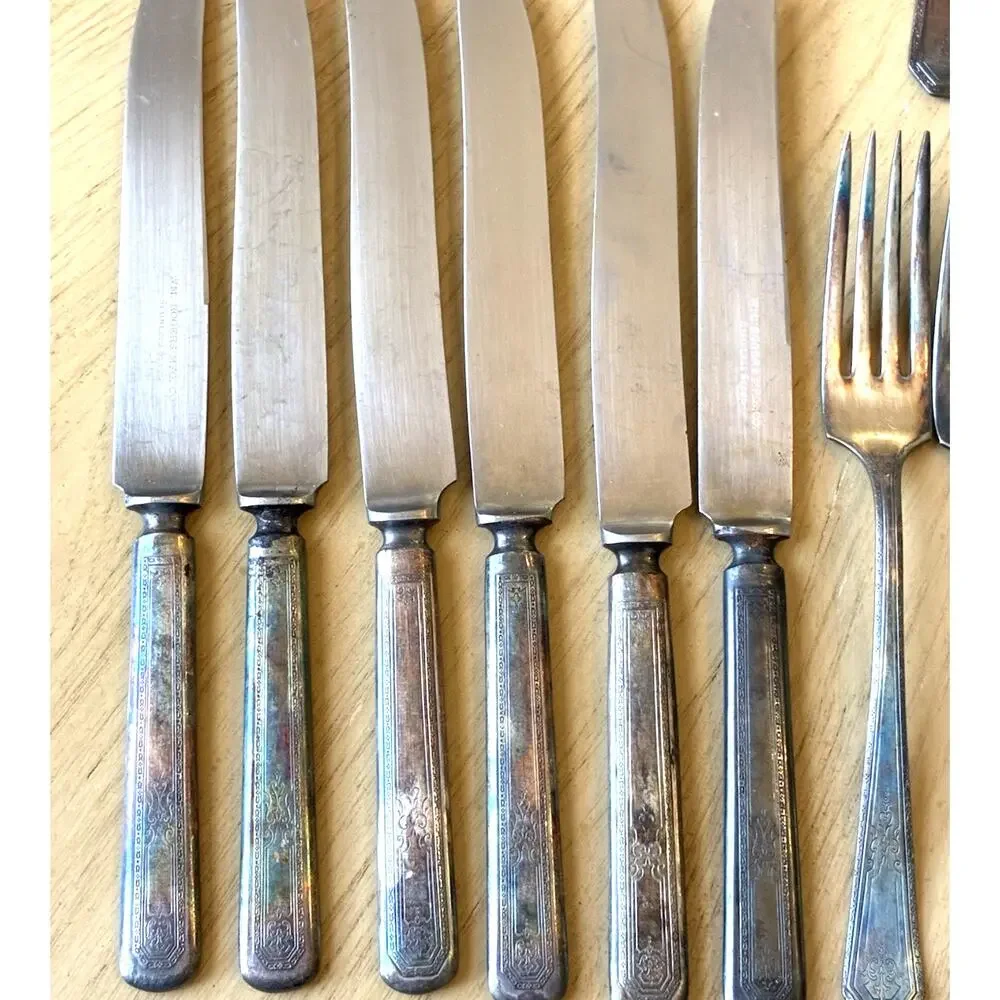 VTG Wm. Rogers Mfg. Co. AA Silverplate Flatware 25 Set Mayfair Pattern 1923 Pat